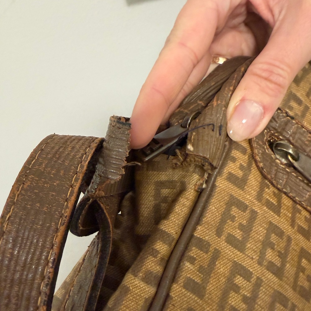 Fendi FF Monogram 1980’s Crossbody (Authentic) - Picture 8 of 14
